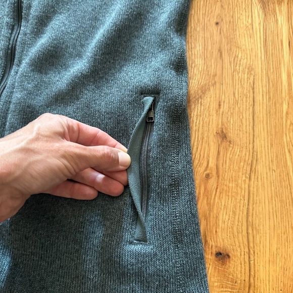 LIKE NEW Patagonia Women's Better Sweater Fleece Jacket in Nouveau Green (XS) - Picture 5 of 11